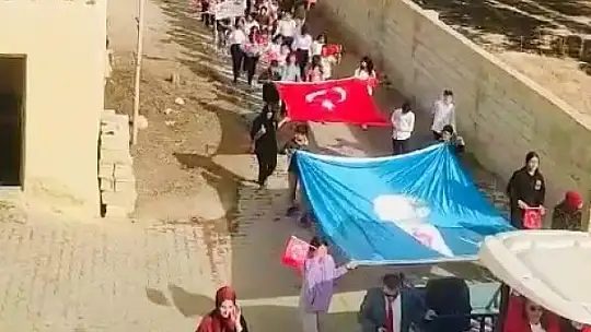 Gaziantep'in kırsal mahallelerinde 29 Ekim ve 100. yıl coşkusu