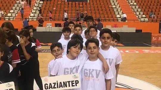 Gaziantep Kolej Vakfı Türkiye yarı finallerinde