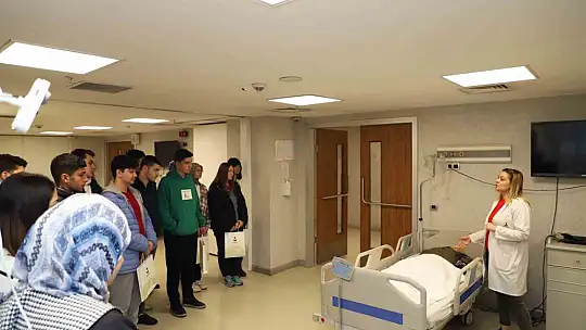 Gaziantep SANKO Üniversitesi öğrencileri bilgilendiriyor