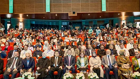 Gaziantep'te '2. Uluslararası Aile Sempozyumu' başladı