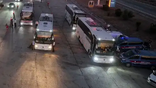 Gaziantep'te 1 kilo eroin, 7 kilo skunk ile 1 ton kaçak tütün ele geçirildi