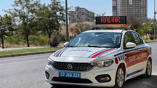Gaziantep'te 100 araç sürücüsüne 199 bin TL radar cezası