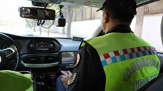 Gaziantep'te 100 araç sürücüsüne 199 bin TL radar cezası
