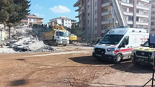 Gaziantep'te 134 kişinin öldüğü Ayşe-Mehmet Polat Sitesi ile ilgili bilirkişi raporu açıklandı