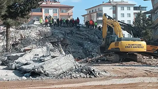 Gaziantep'te 134 kişinin öldüğü Ayşe-Mehmet Polat Sitesi soruşturmasında kusur durumu hakkında rapor düzenlendi