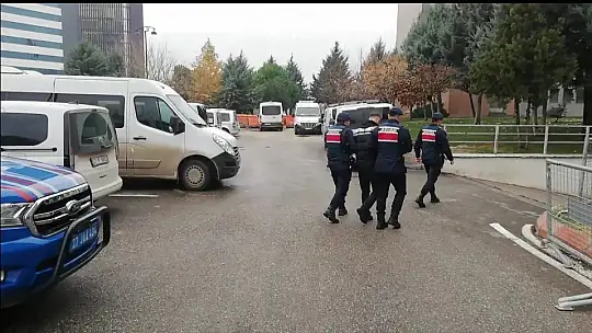 Gaziantep'te 135 litre kaçak alkol ele geçirildi
