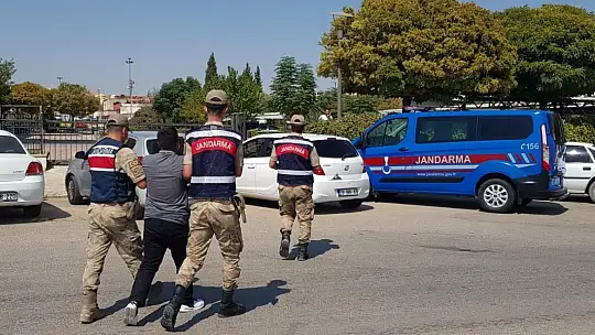 Gaziantep'te 135 litre sahte alkol ele geçirildi