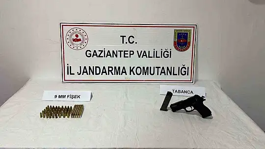 Gaziantep'te 14 adet ruhsatsız silah ele geçirildi: 11 gözaltı