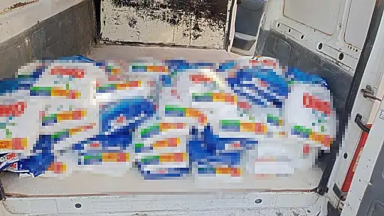Gaziantep'te 16 ton kaçak deterjan ele geçirildi