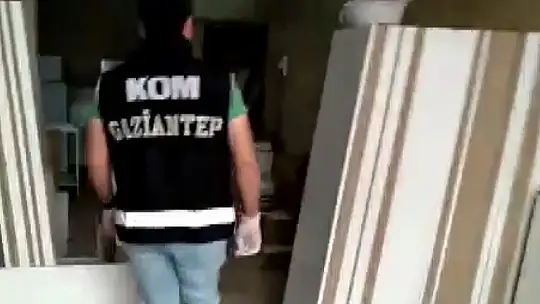 Gaziantep'te 170 bin adet boş makaron ele geçirildi