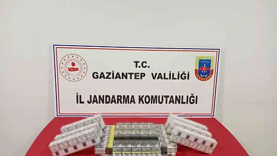 Gaziantep'te 194 adet kaçak cep telefonu ile 115 litre kaçak alkol ele geçirildi
