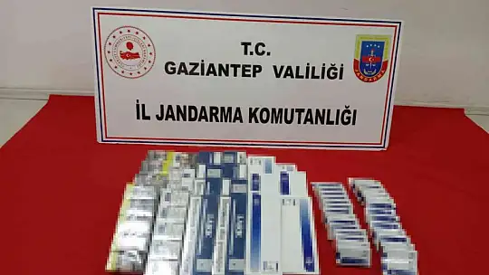 Gaziantep'te 194 adet kaçak cep telefonu ile 115 litre kaçak alkol ele geçirildi