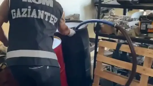 Gaziantep'te 2 bin litre kaçak akaryakıt ele geçirildi