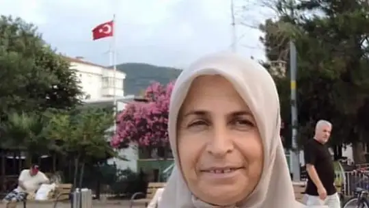 Gaziantep'te 2 otomobil çarpıştı: 1 ölü, 5 yaralı