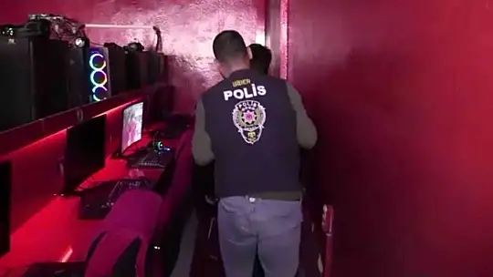 Gaziantep'te 25 iş yerine 'siber suç' denetimi