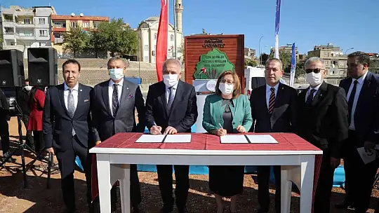 Gaziantep'te 27 milyon fidan hedefi için ağaç dikim başladı