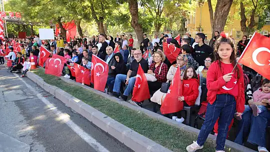 Gaziantep'te 29 Ekim Coşkuyla kutlandı
