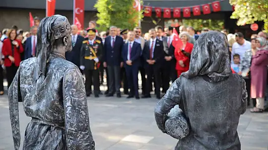 Gaziantep'te 29 Ekim kutlamaları başladı