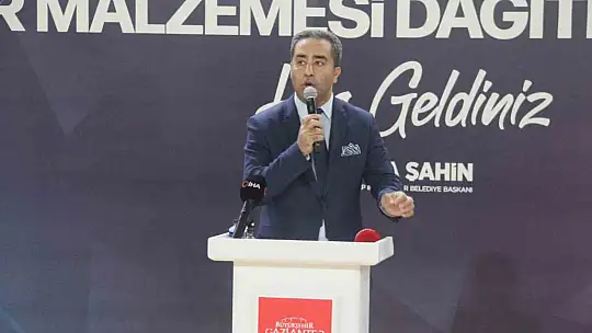 Gaziantep'te 3 bin 500 başarılı öğrenciye spor seti dağıtıldı