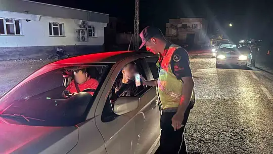 Gaziantep'te 35 sürücüye 225 bin TL alkol cezası