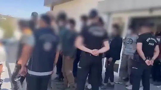 Gaziantep'te 38 düzensiz göçmen yakalandı, 2 organizatör tutuklandı