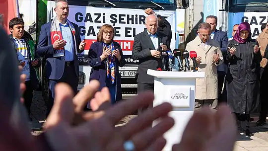 Gaziantep'te 5 tırdan oluşan insani yardım filosu Gazze için yola çıktı