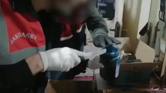 Gaziantep'te 6 kilo 100 gram metamfetamin ele geçirildi