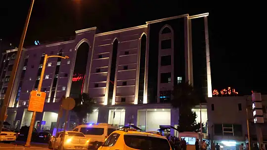 Gaziantep'te 61 sağlık çalışanı yemek sonrası hastanelik oldu