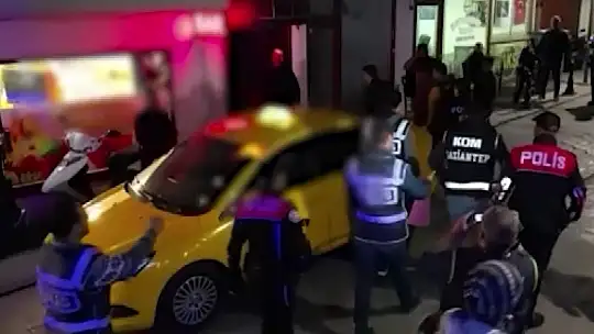 Gaziantep'te 69 ateşli silah ele geçirildi, 94 şüpheli tutuklandı