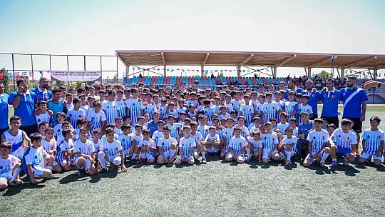 Gaziantep'te 79 bin genç tatilde sporla buluştu