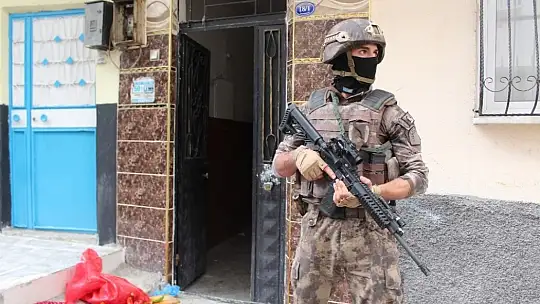 Gaziantep'te 950 polisle 'Narko-Asayiş Operasyonu' başlatıldı