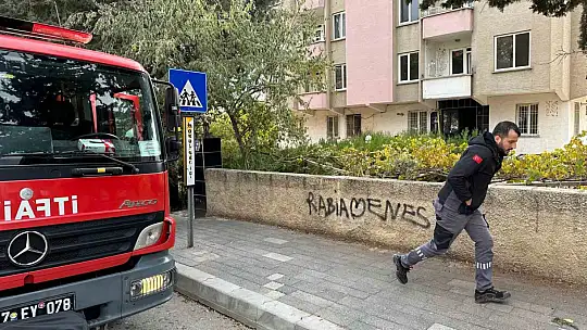 Gaziantep'te ağır hasarlı binada doğalgaz patlaması
