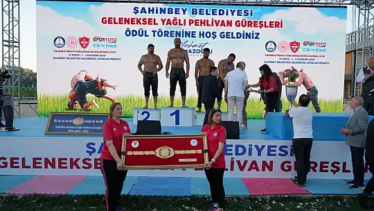 Gaziantep'te altın kemer Ali Gürbüz'ün