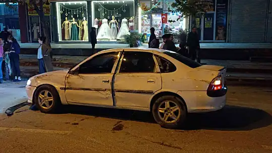 Gaziantep'te ani fren kazaya neden oldu: 2 yaralı