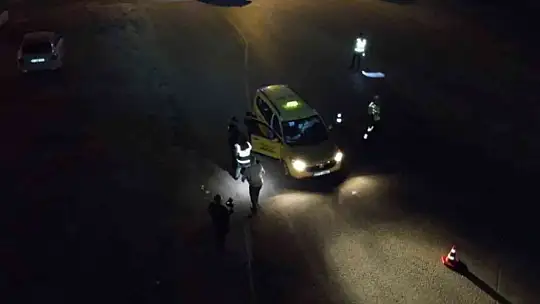 Gaziantep'te araçlar didik didik arandı, sürücüler sorgulandı