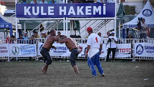 Gaziantep'te başpehlivan Orhan Okulu oldu