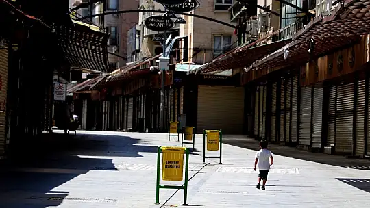 Gaziantep'te bayramda caddeler boş kaldı