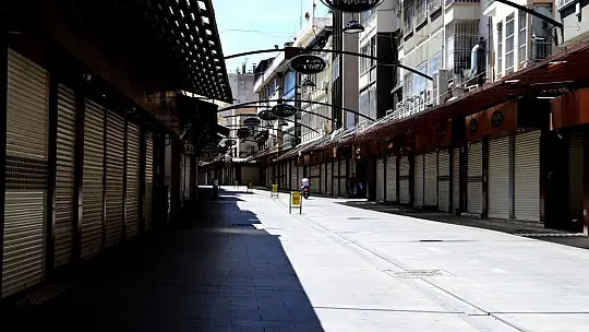 Gaziantep'te bayramda caddeler boş kaldı