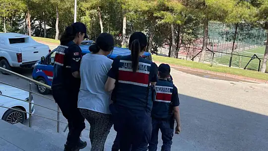 Gaziantep'te bebeklerini çöpe bırakan anne ve baba tutuklandı