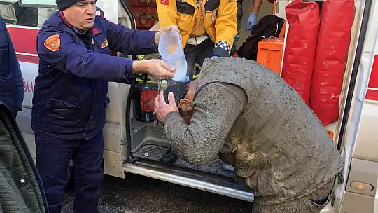 Gaziantep'te beton dökülürken inşaat kalıbı çöktü: 3 yaralı