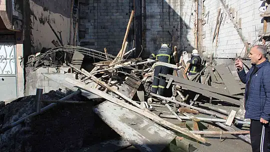 Gaziantep'te beton dökülürken inşaat kalıbı çöktü: 3 yaralı