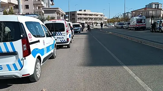 Gaziantep'te bıçaklı sopalı kavga: 4 yaralı