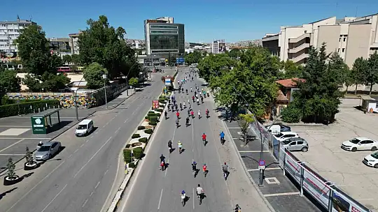 Gaziantep'te Bilal Erdoğan'ın katılımıyla dünya bisiklet günü etkinliği