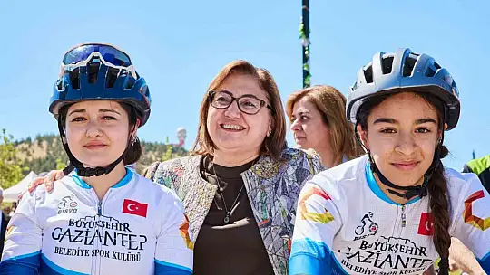 Gaziantep'te Bilal Erdoğan'ın katılımıyla dünya bisiklet günü etkinliği