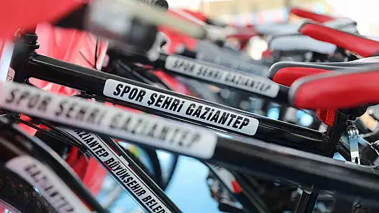 Gaziantep'te bin 27 çocuk için sünnet şöleni