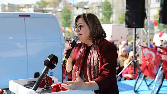 Gaziantep'te bin 27 çocuk için sünnet şöleni