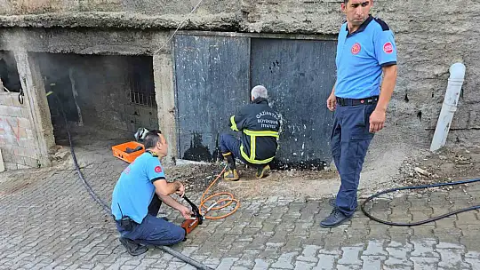Gaziantep'te boş evde çıkan yangına ilk müdahaleyi komşular yaptı