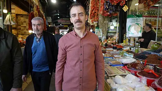 Gaziantep'te çarşı pazarda bayram yoğunluğu