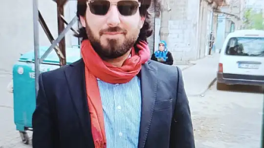 Gaziantep'te cinnet getiren şahıs 4 arkadaşını katlederek intihar etti