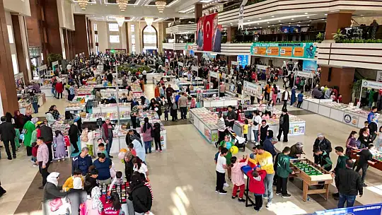 Gaziantep'te çocuk şenliğine yoğun ilgi
